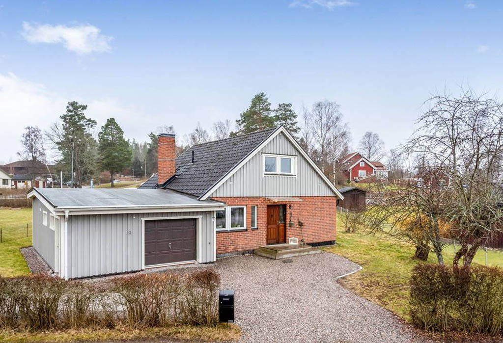 Installation snörasskydd & Takreparation papptak. Stuvsta Huddinge